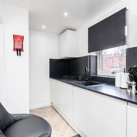 Modern 1 Bed Flat