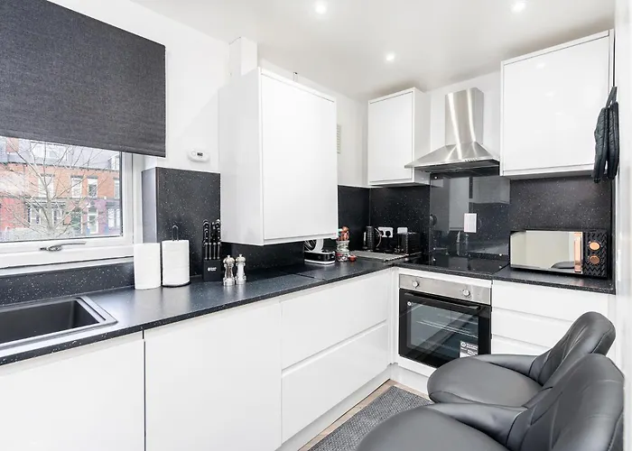 Modern 1 Bed Flat * Leeds (West Yorkshire)
